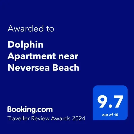 Daire Dolphin Near Neversea *